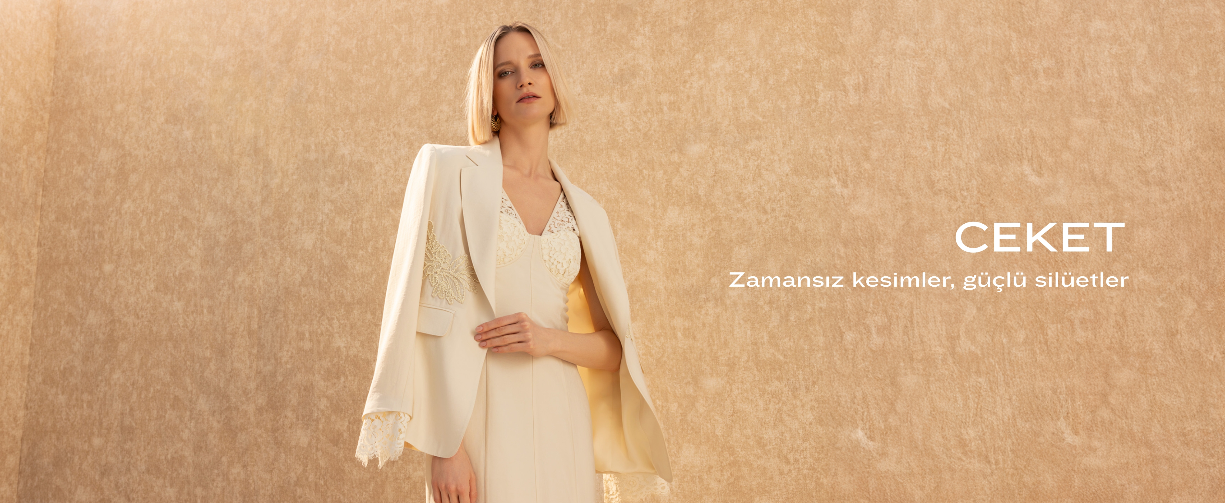 kadin-ceket-modelleri-ve-kadin-ceket-fiyatlari