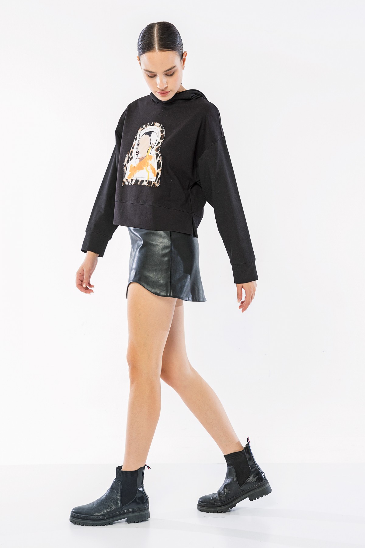 Baskı Detaylı Sweatshirt Siyah