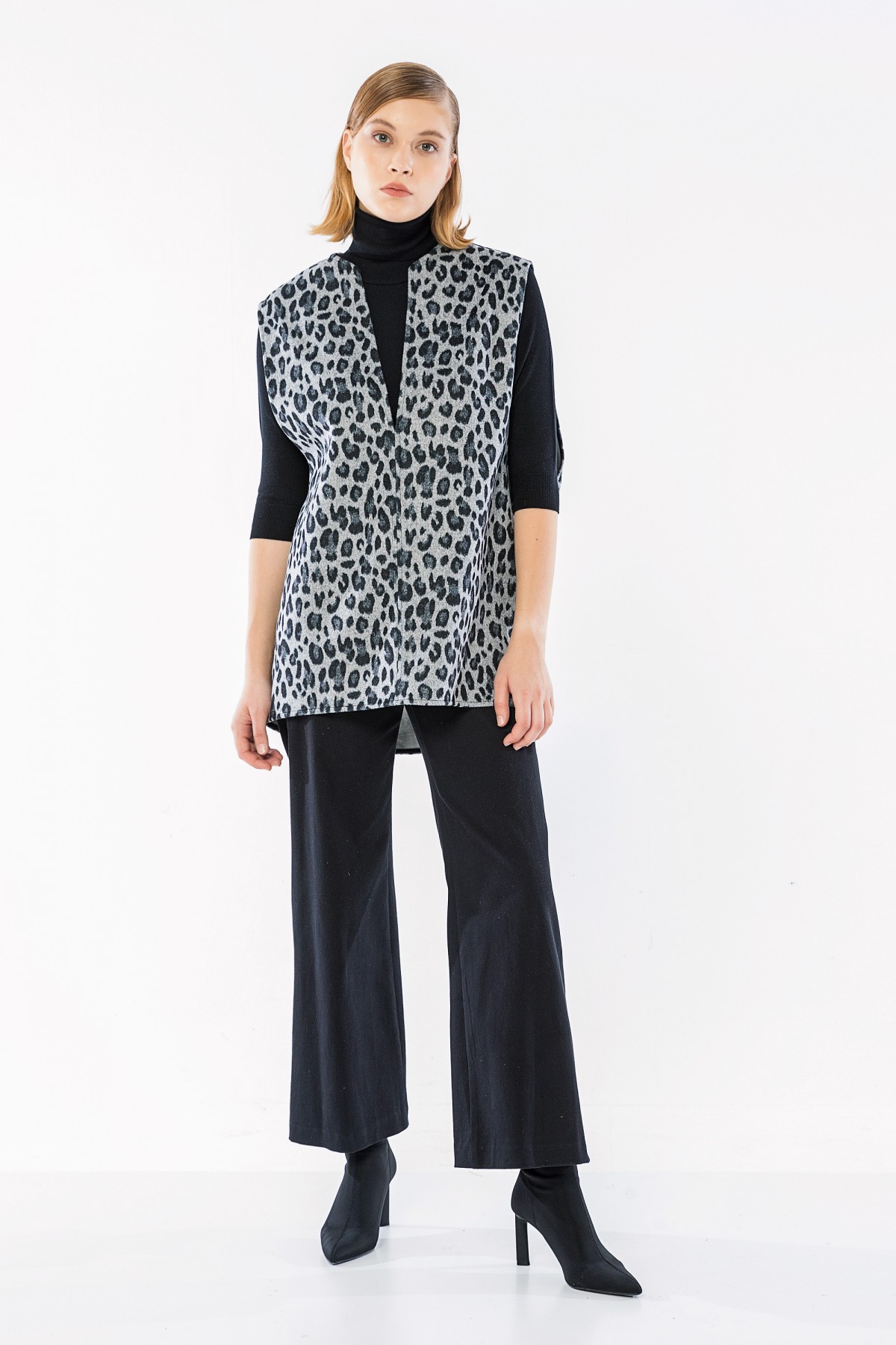 Leopar Desen Yelek Siyah