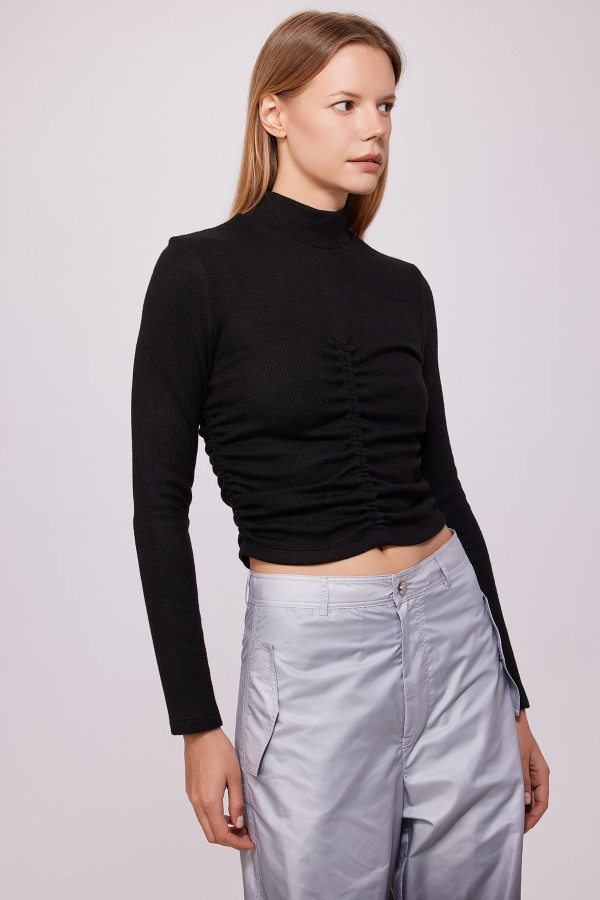 Yüksek Yaka Örme Crop Siyah
