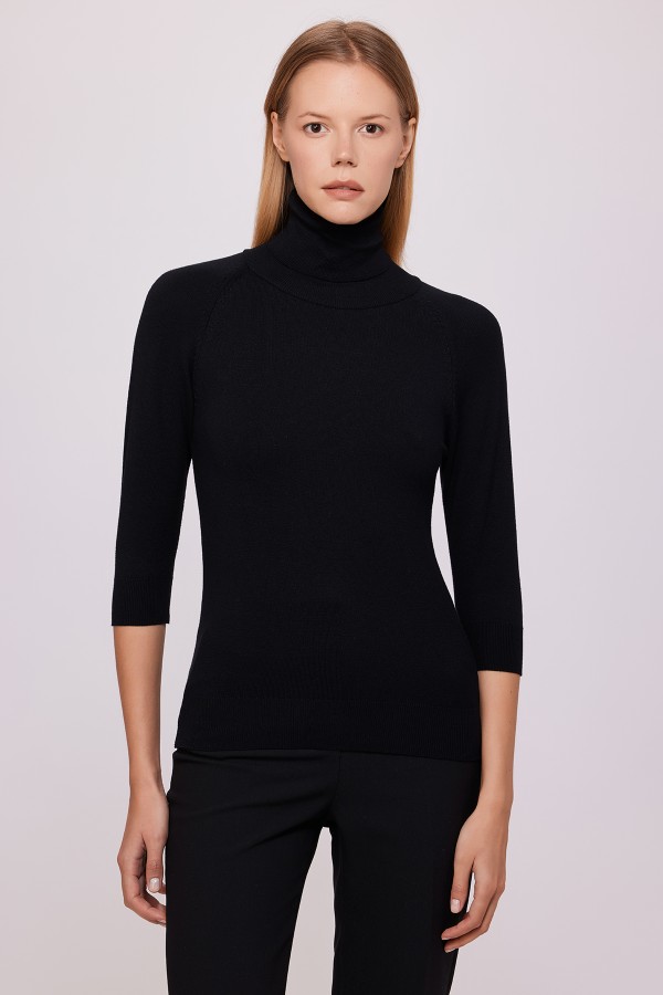 Yüksek Yaka Truvakar Triko Siyah