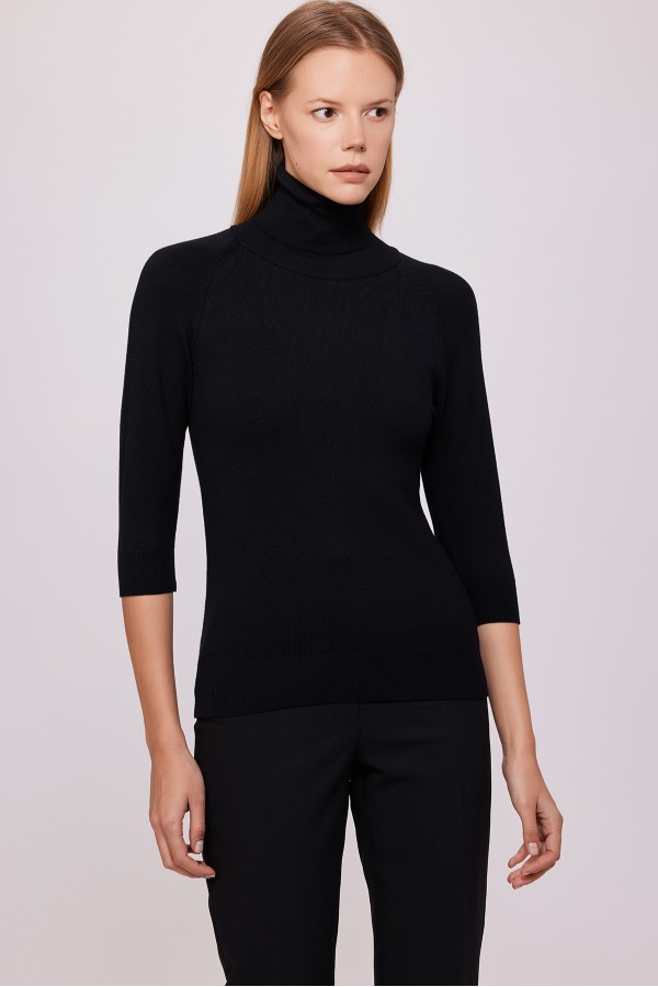 Yüksek Yaka Truvakar Triko Siyah Yüksek Yaka Truvakar Triko Siyah