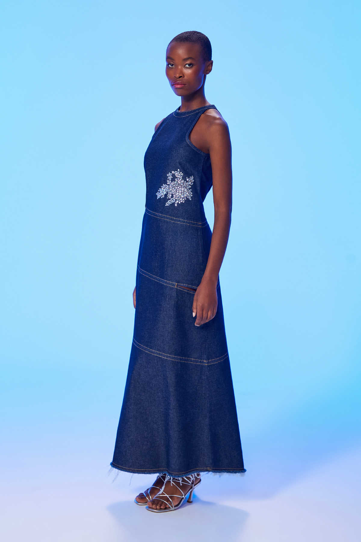 Taşlı Halter Yaka Maxi Denim Elbise Indigo