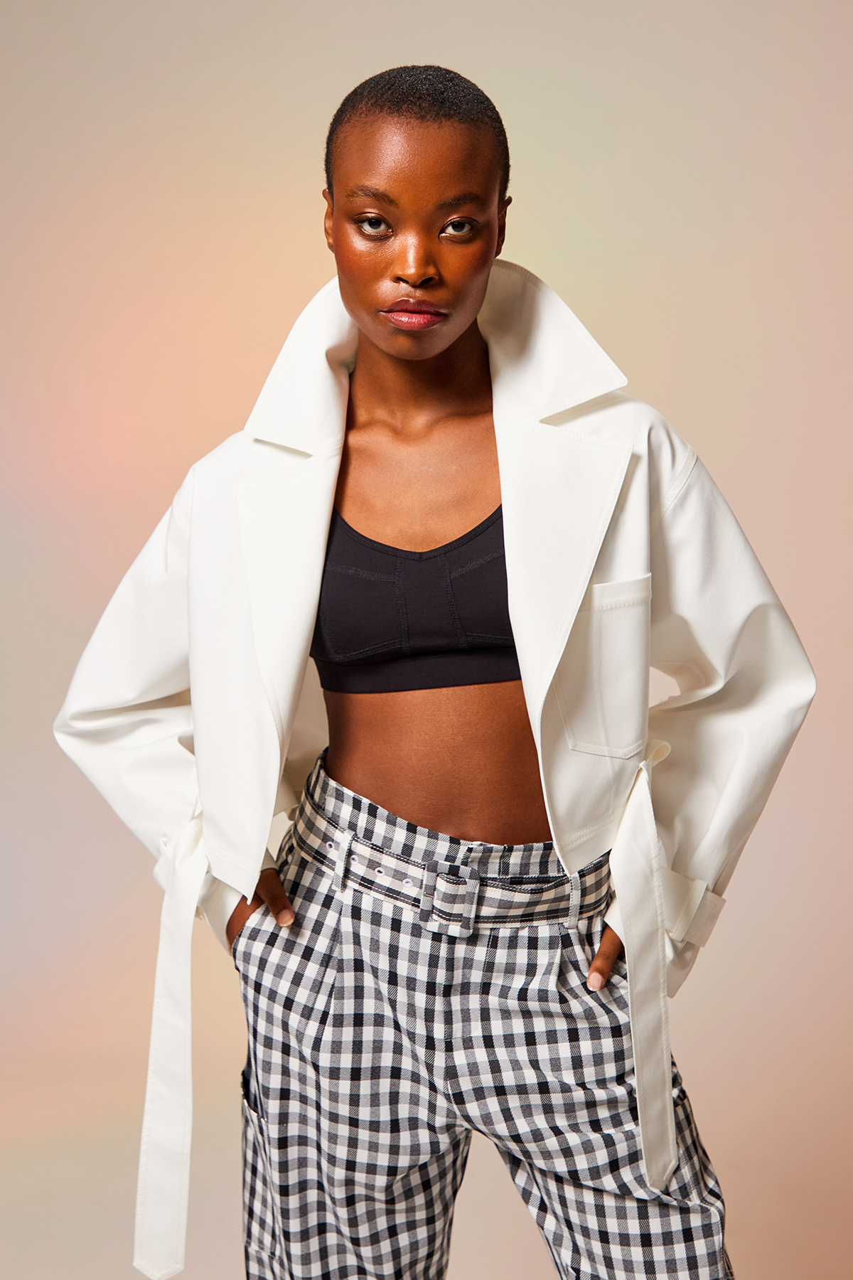 Crop Mont Ekru