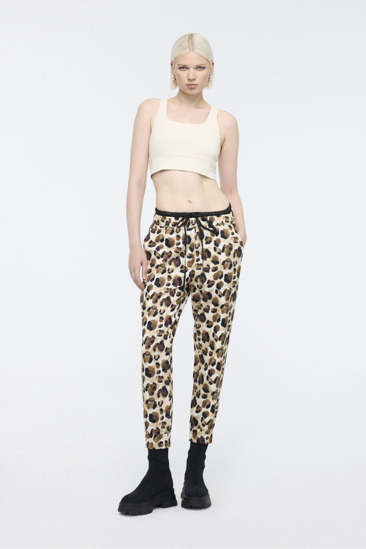 Desenli Jogger Pantolon Siyah Desenli Jogger Pantolon Siyah