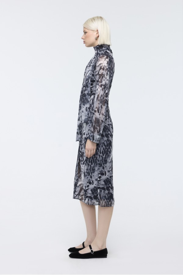 Desenli Şal Yaka Elbise Siyah Desenli Şal Yaka Elbise Siyah