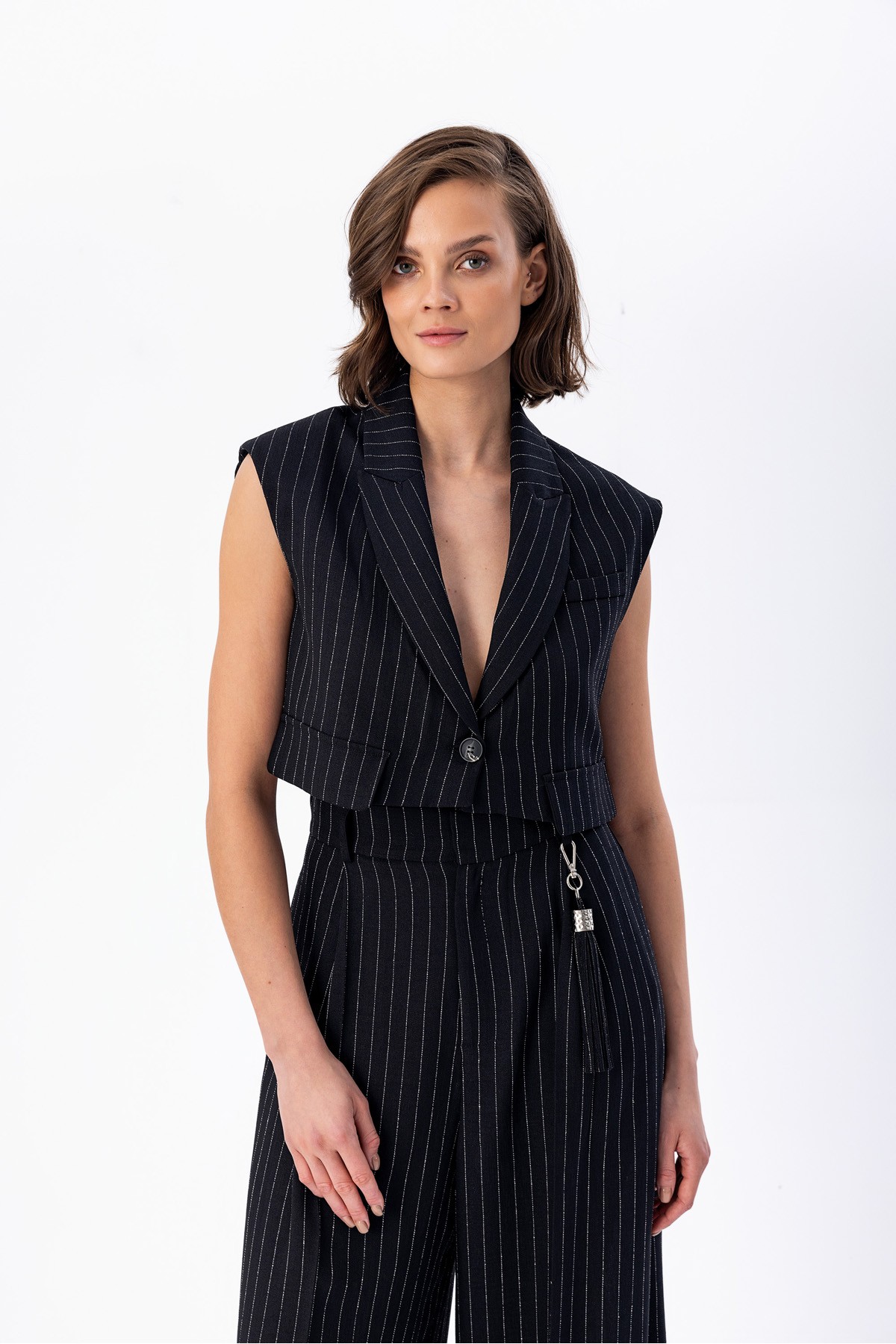 Mono Kapama Crop Ceket Siyah