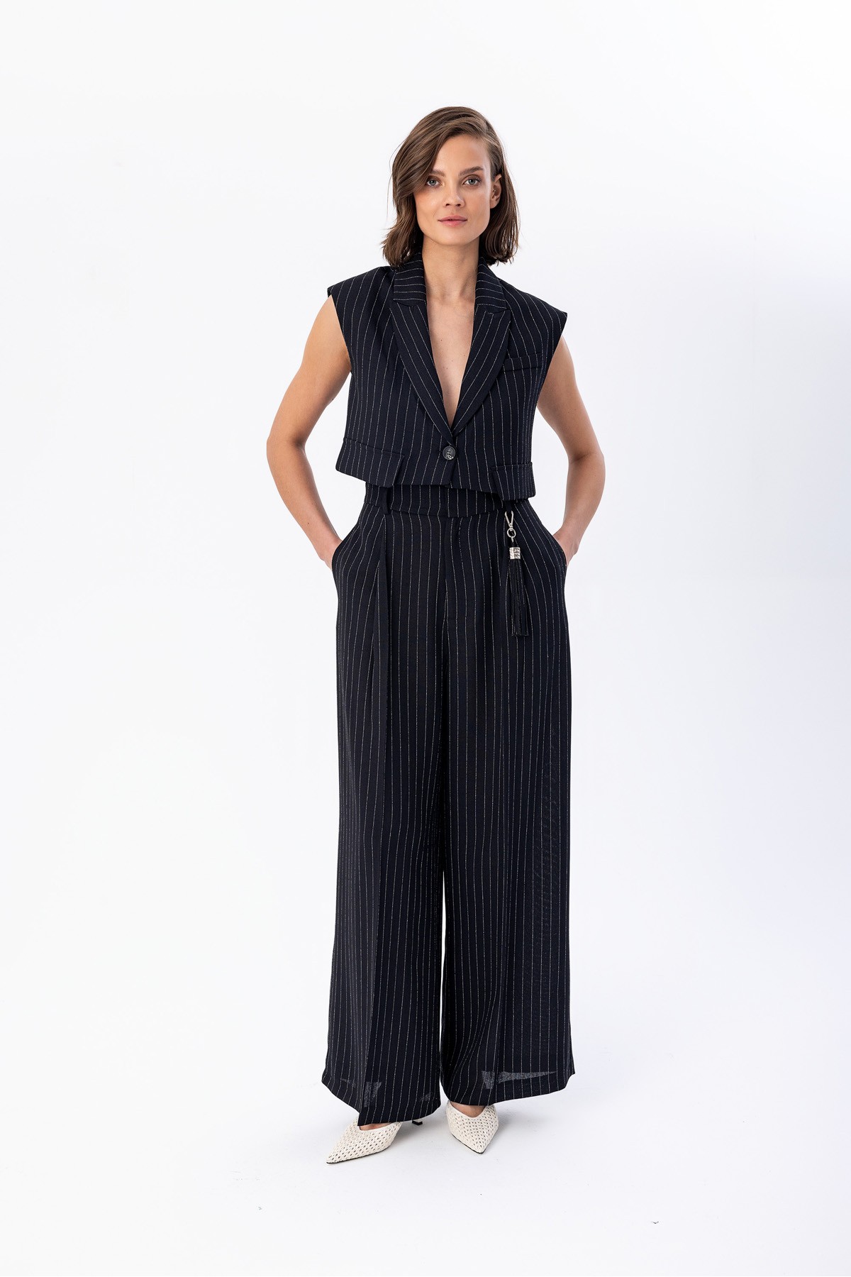 Mono Kapama Crop Ceket Siyah