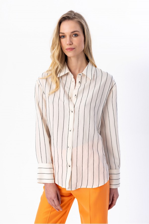 Arka Detaylı Çizgili Gömlek Siyah Arka Detaylı Çizgili Gömlek Siyah