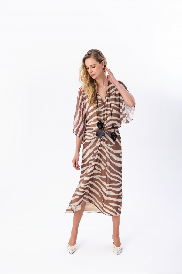 Desenli V-Yaka Elbise Kahve