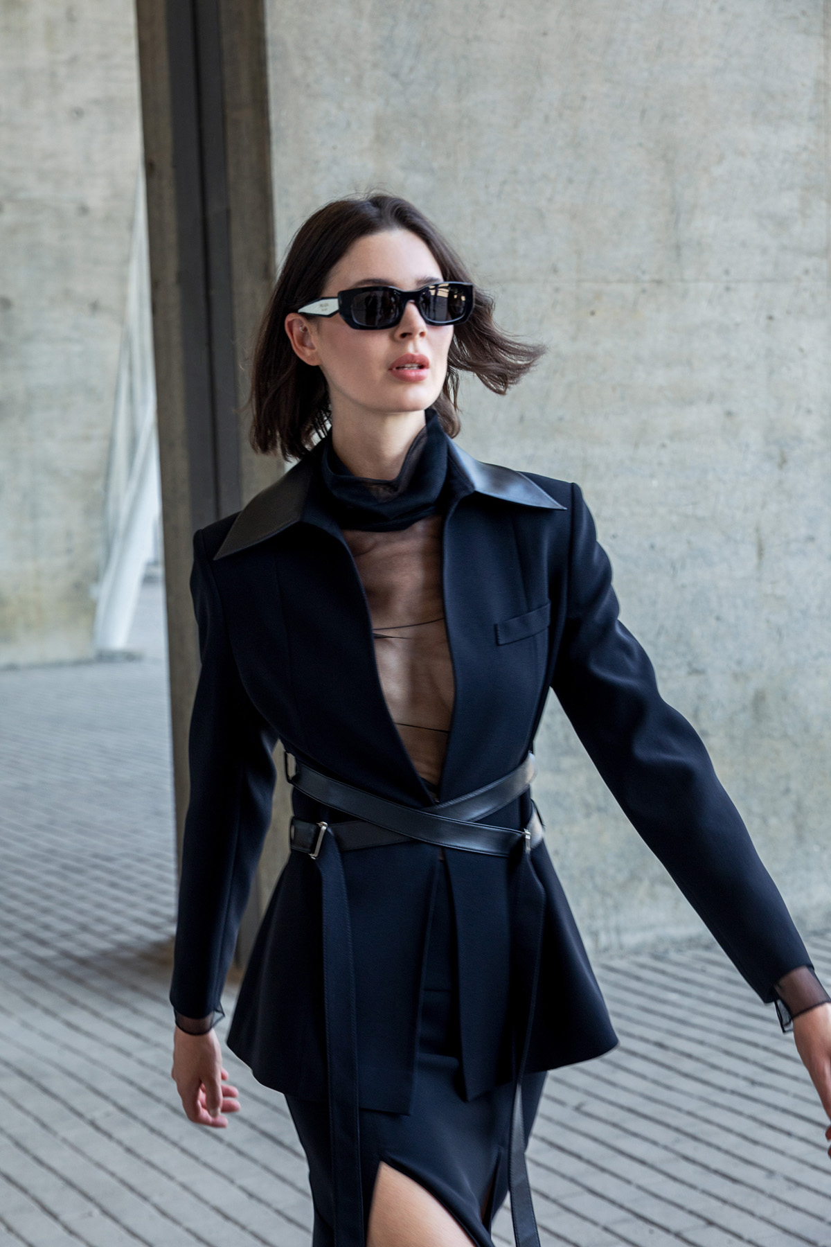 Deri Kuşaklı Bağlamalı Ceket Siyah