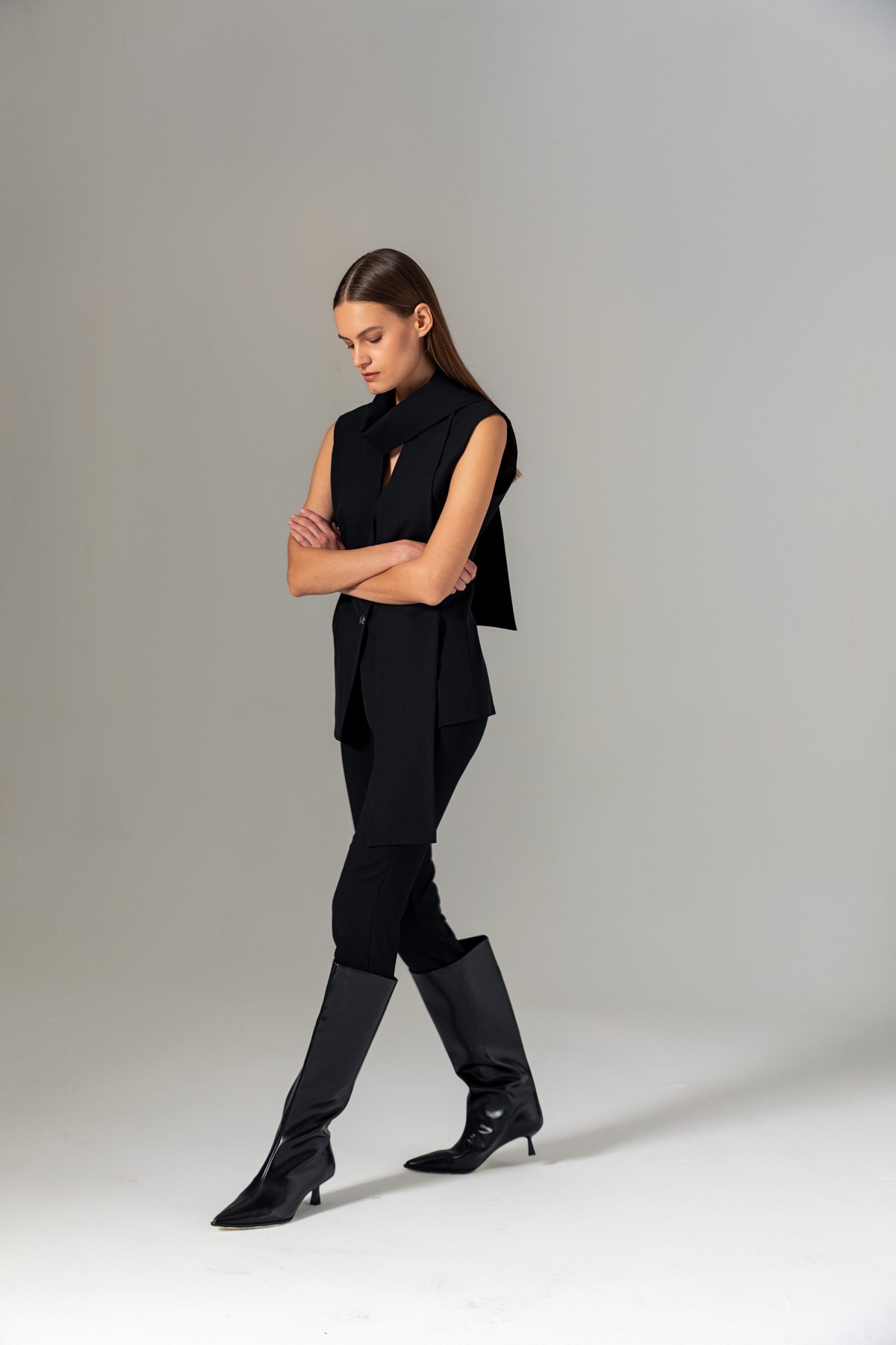 Şal Detaylı Yelek Siyah