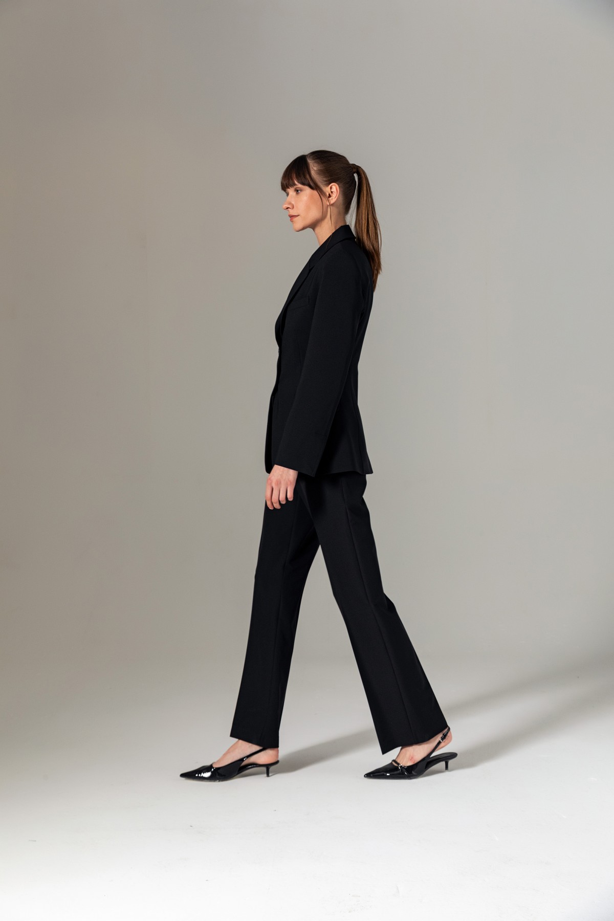 Bele Oturan Mono Blazer Ceket Siyah