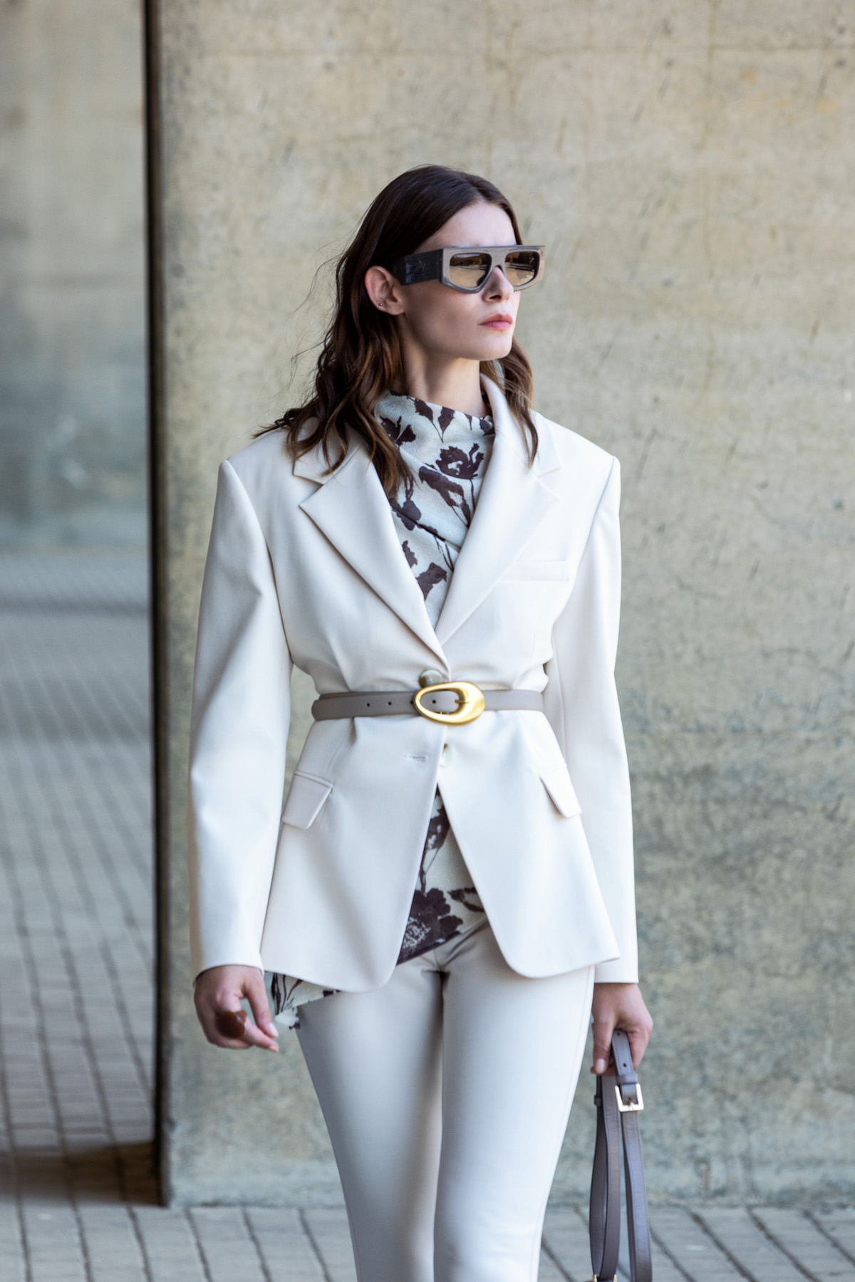 Bele Oturan Mono Blazer Ceket Ekru