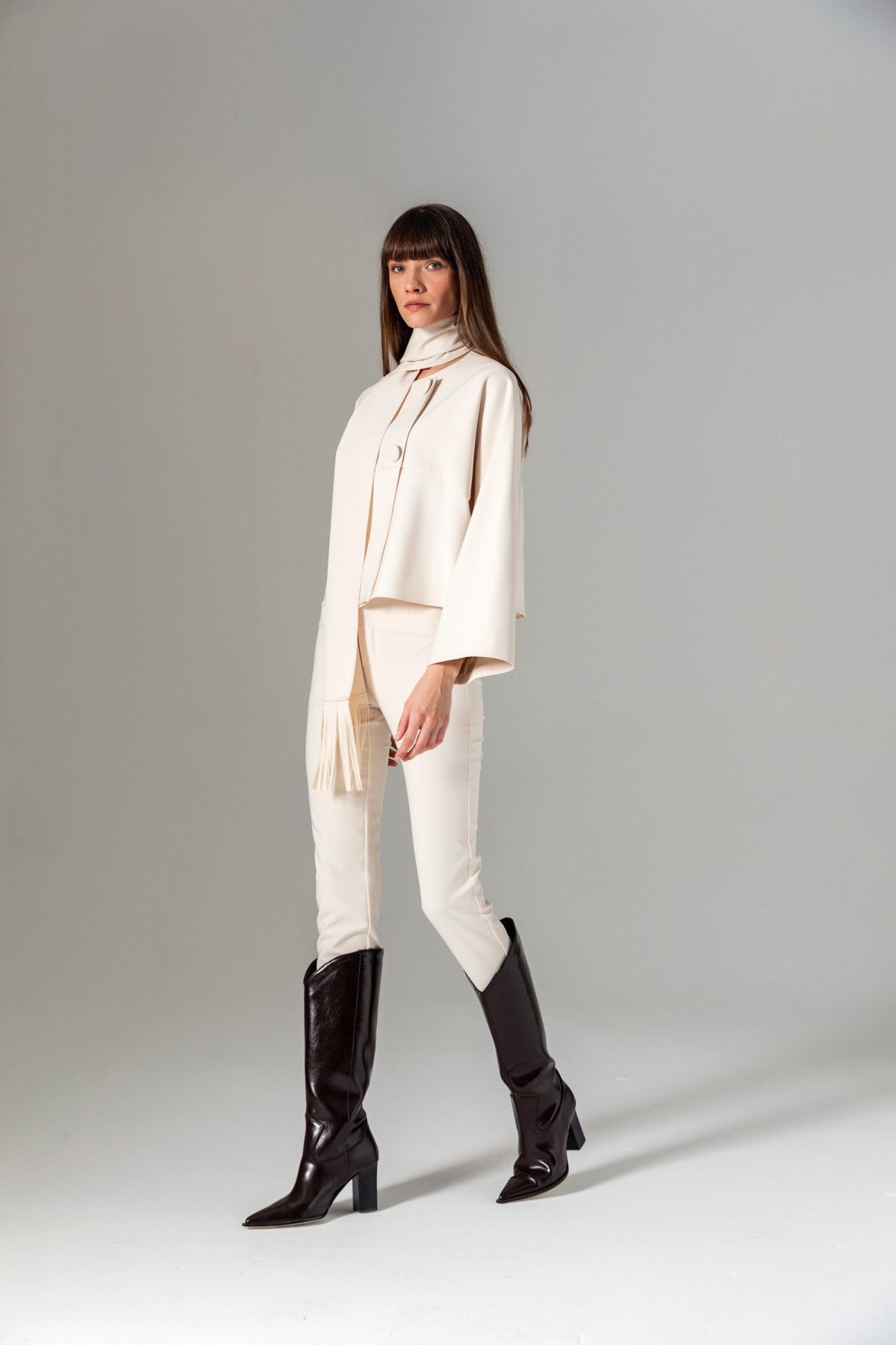 Şal Detaylı Ceket Ekru