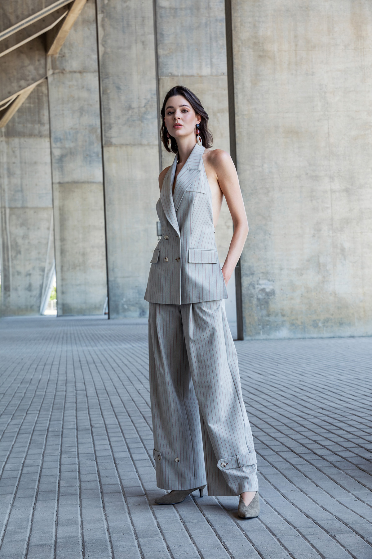 Çizgili Apolet Detaylı Pantolon Vizon