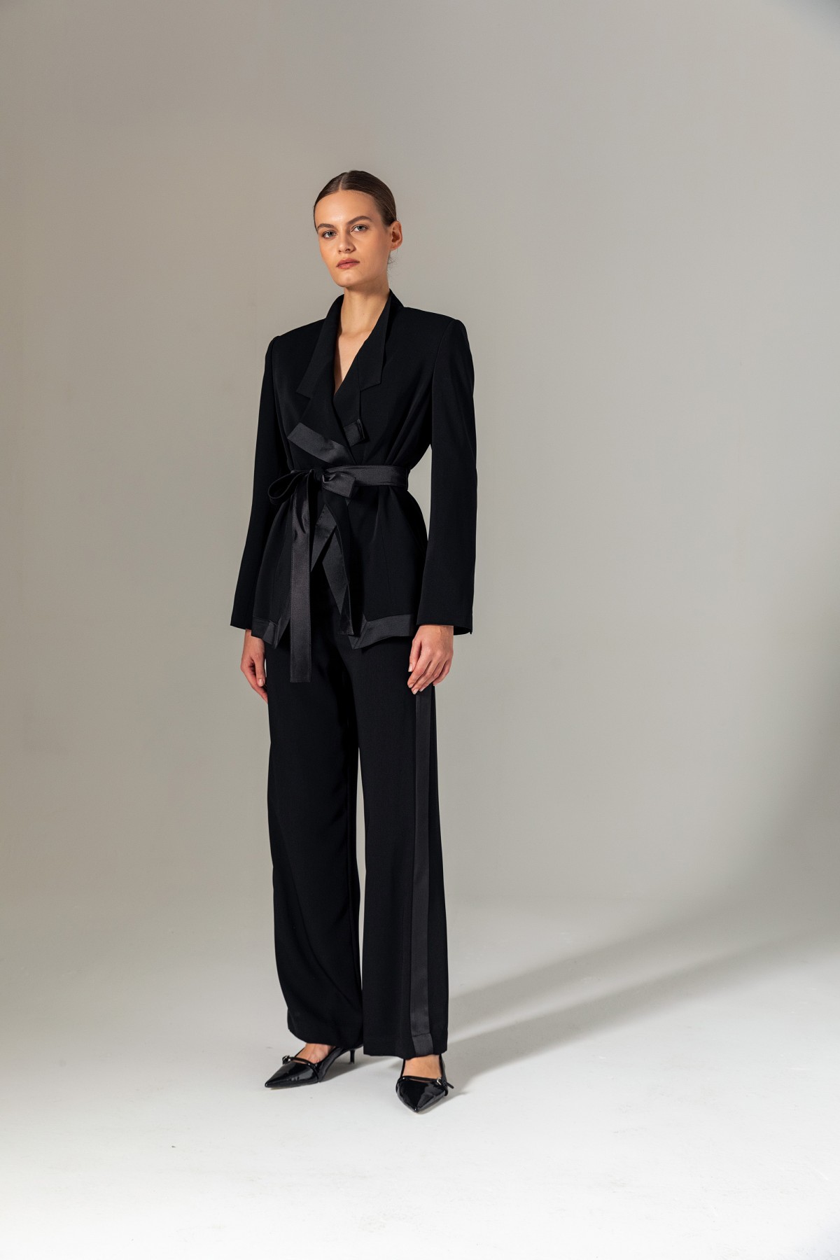 Saten Şeritli Pantolon Siyah