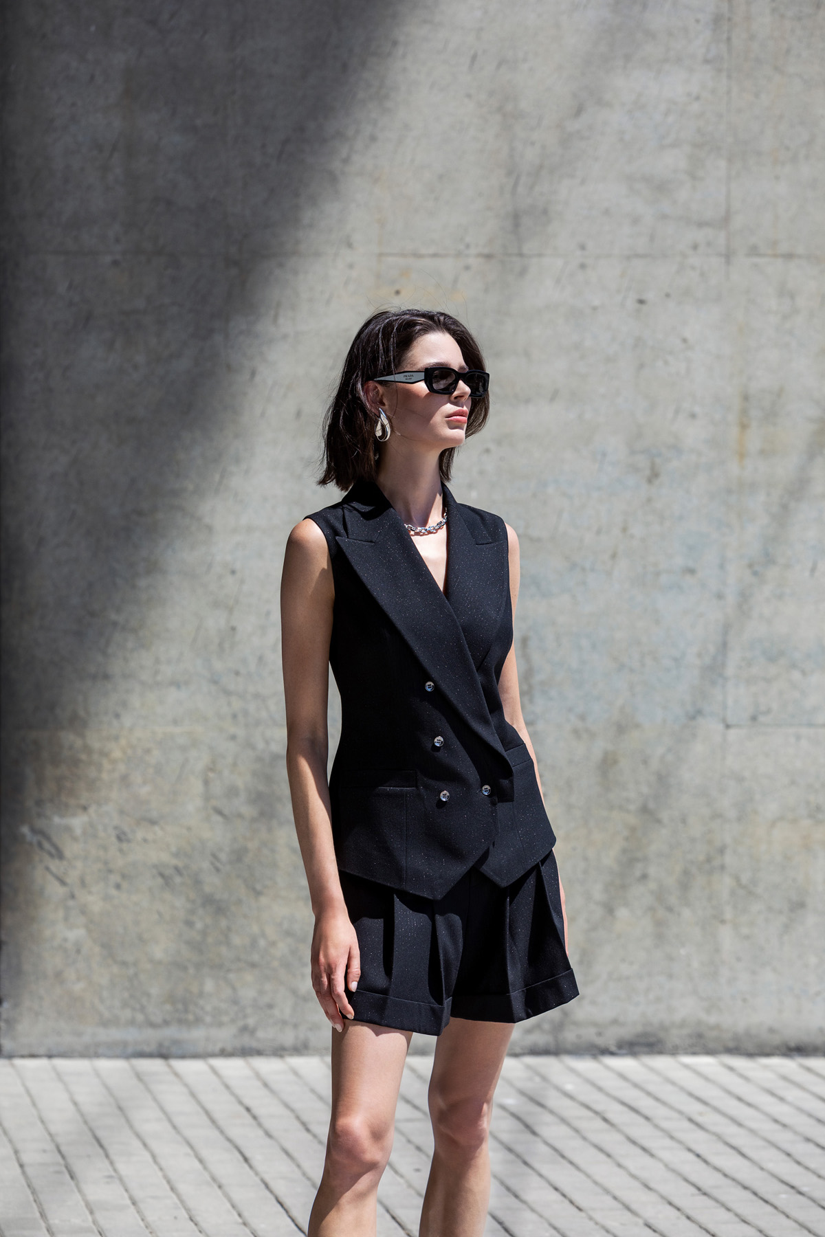 Çift Pileli Şort Siyah