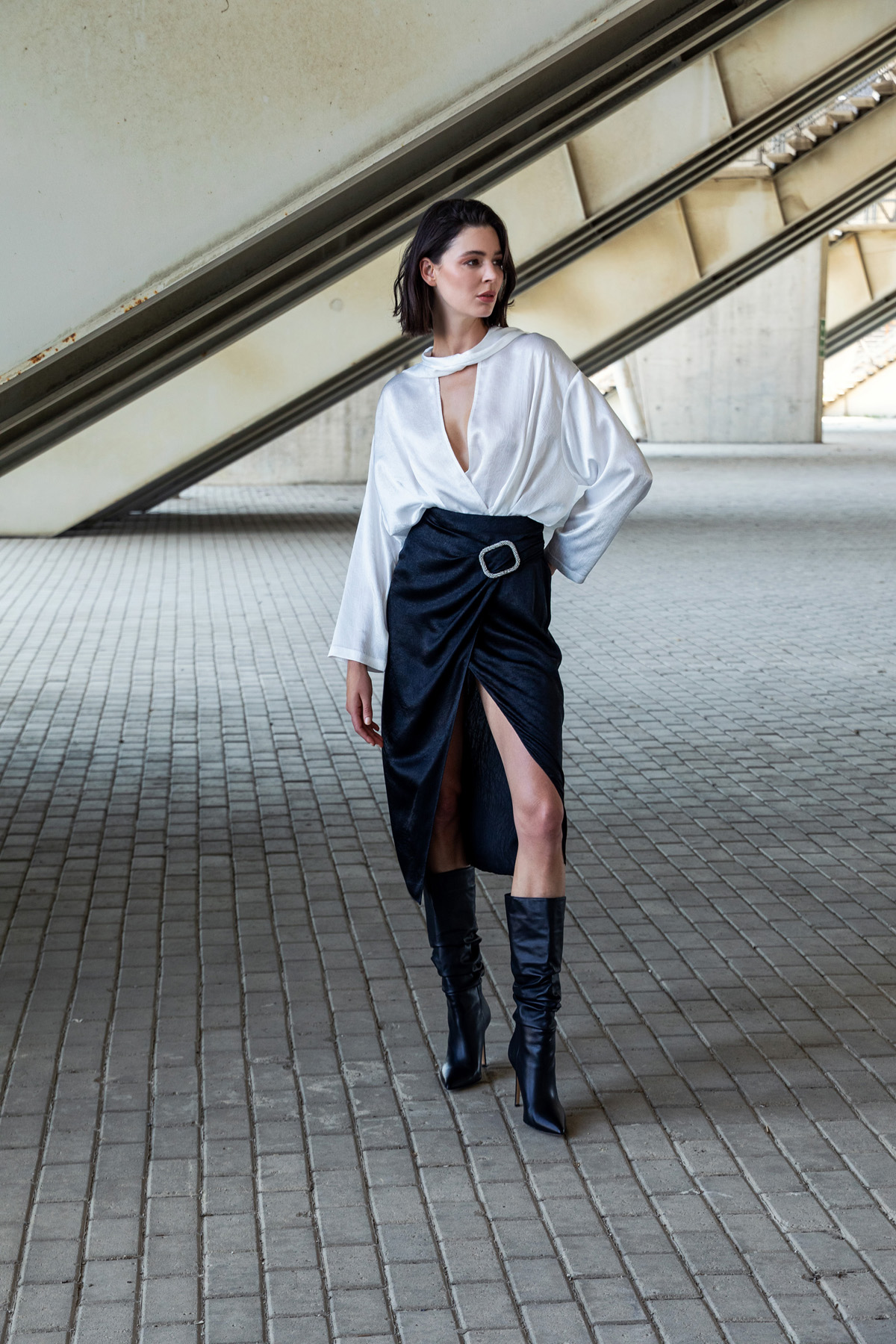 Saten Pareo Etek Siyah