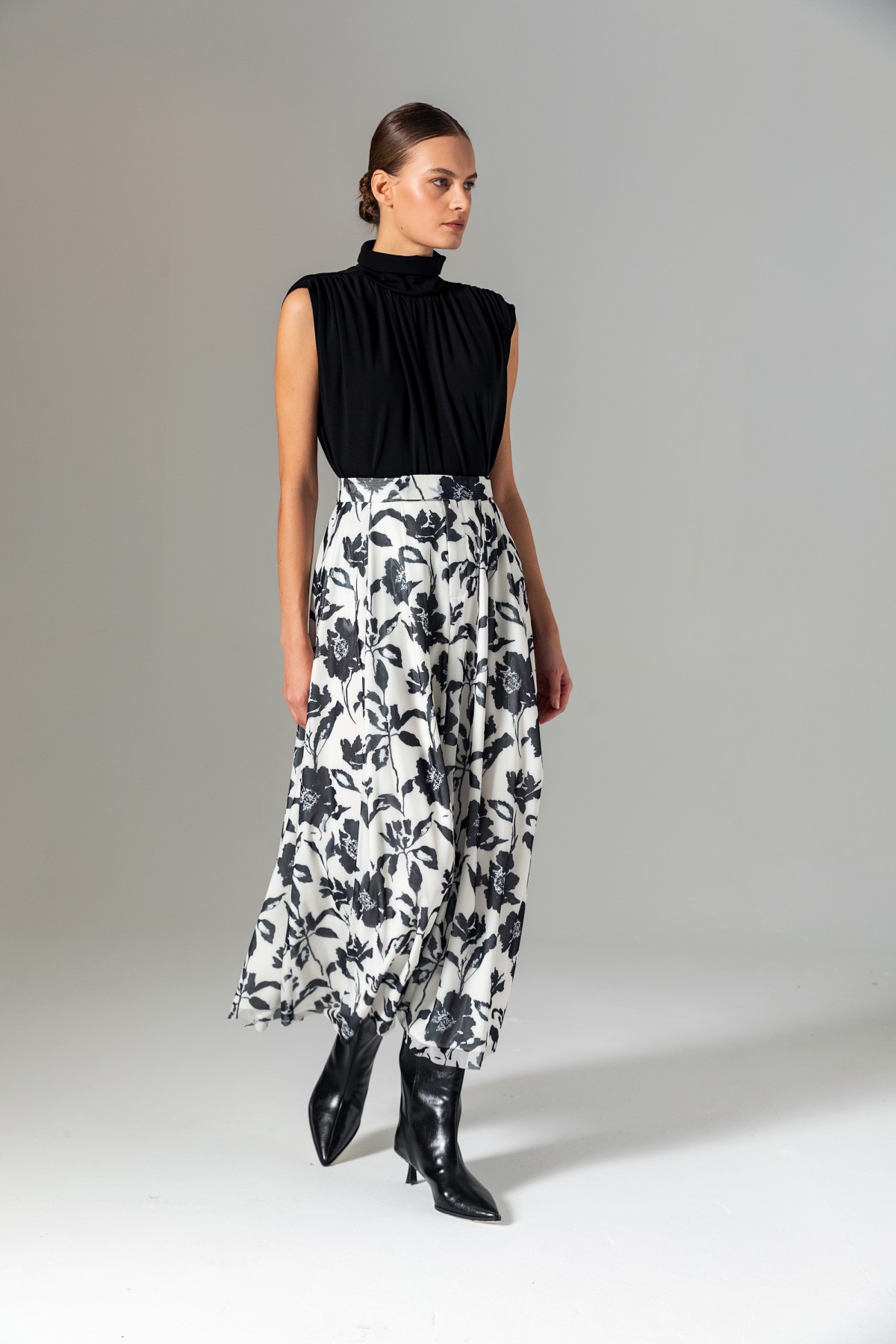 Pileli Desenli Etek Siyah