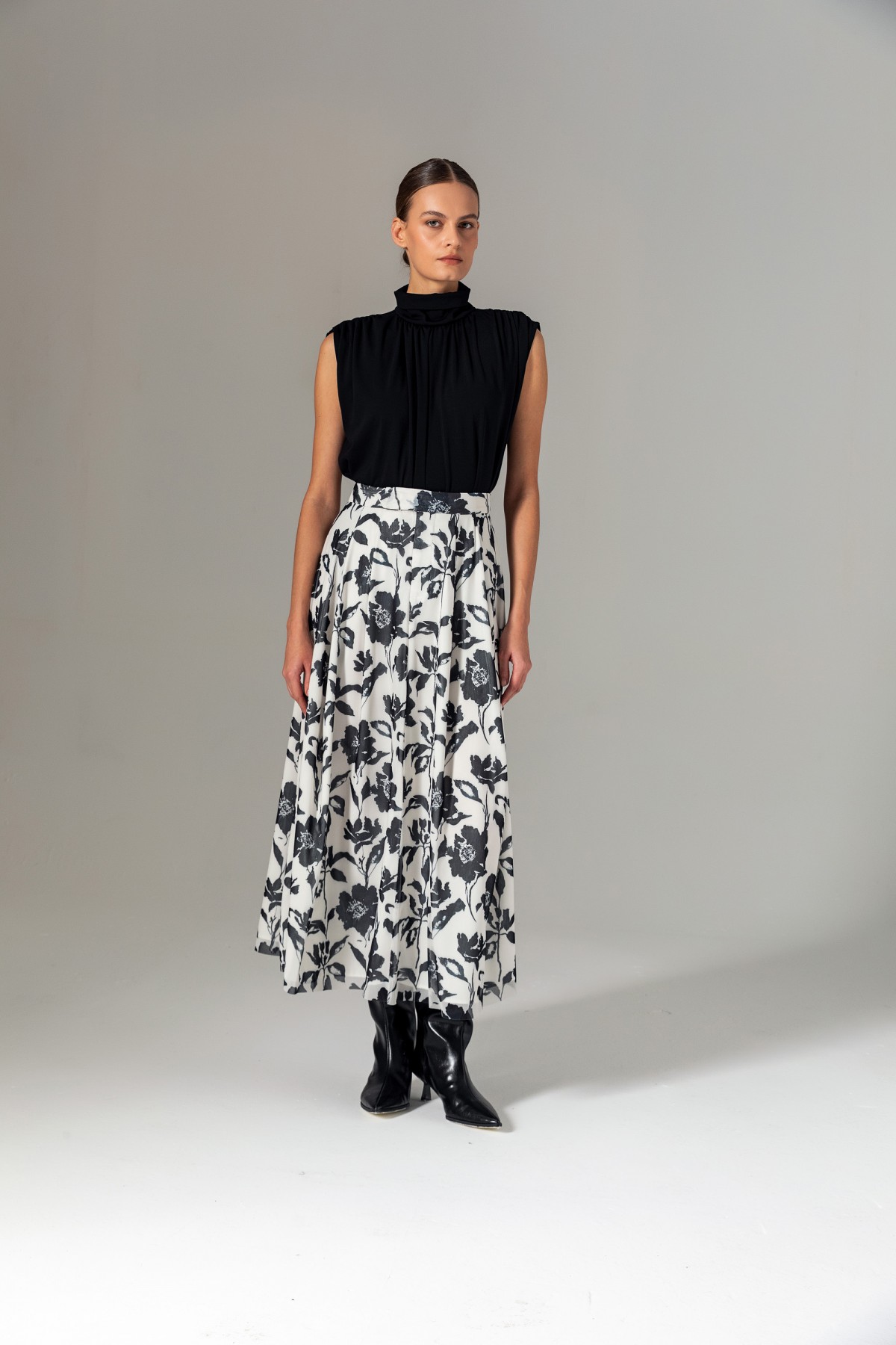 Pileli Desenli Etek Siyah