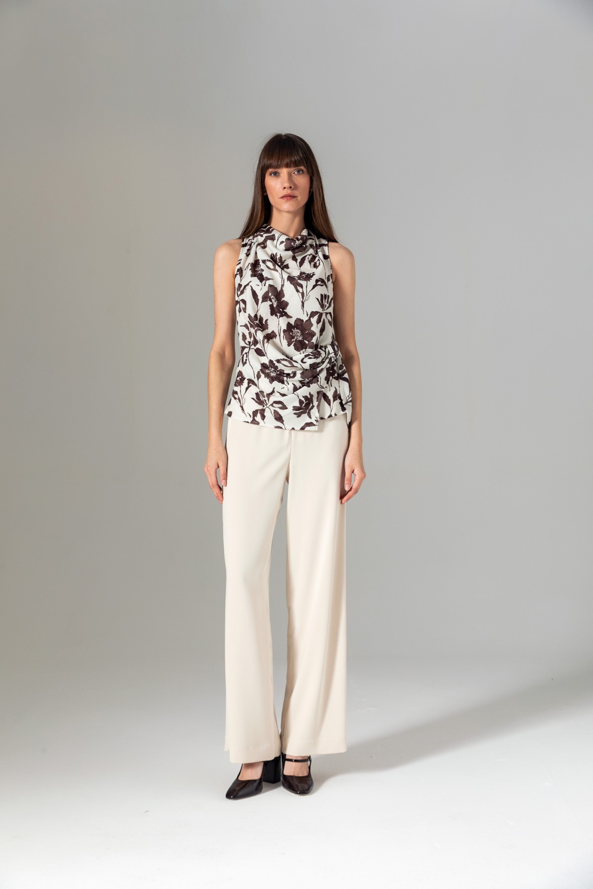 Desenli Halter Yaka Bluz Kahve