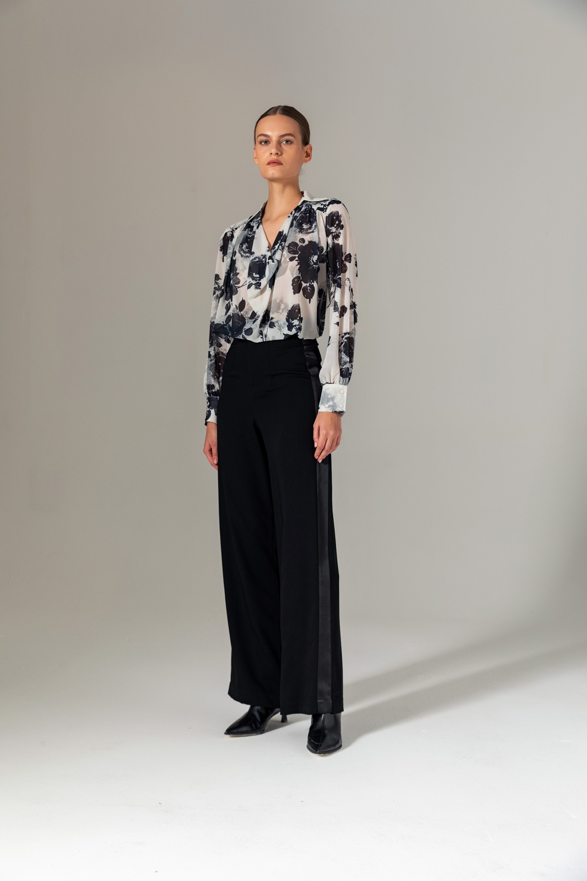 Desenli Degaje Bluz Siyah