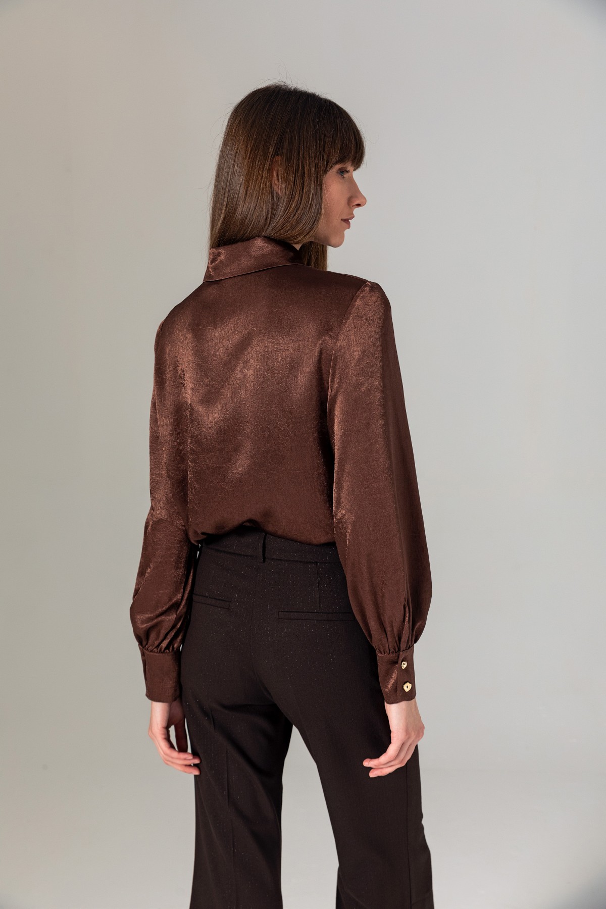 Metal Düğmeli Gömlek Kahve