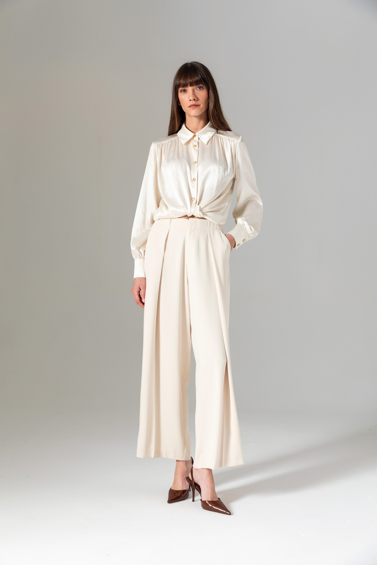 Metal Düğmeli Gömlek Krem