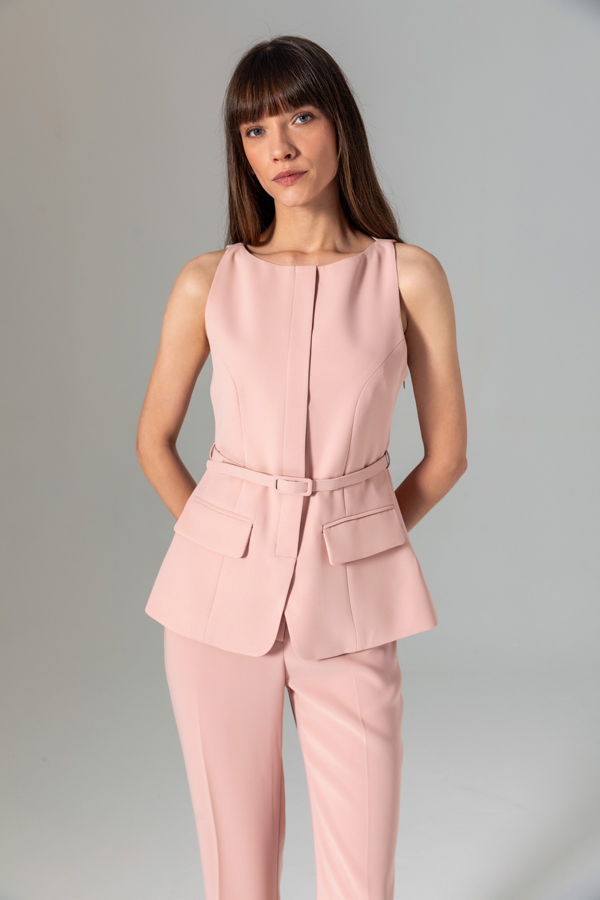 Kemerli Kolsuz Bluz Pudra