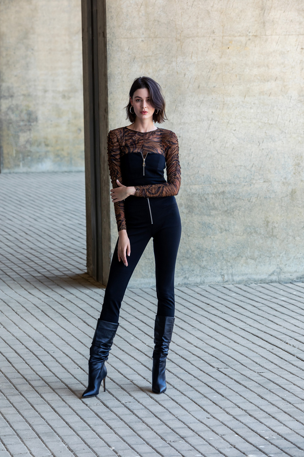 Fermuarlı Straplez Top Siyah