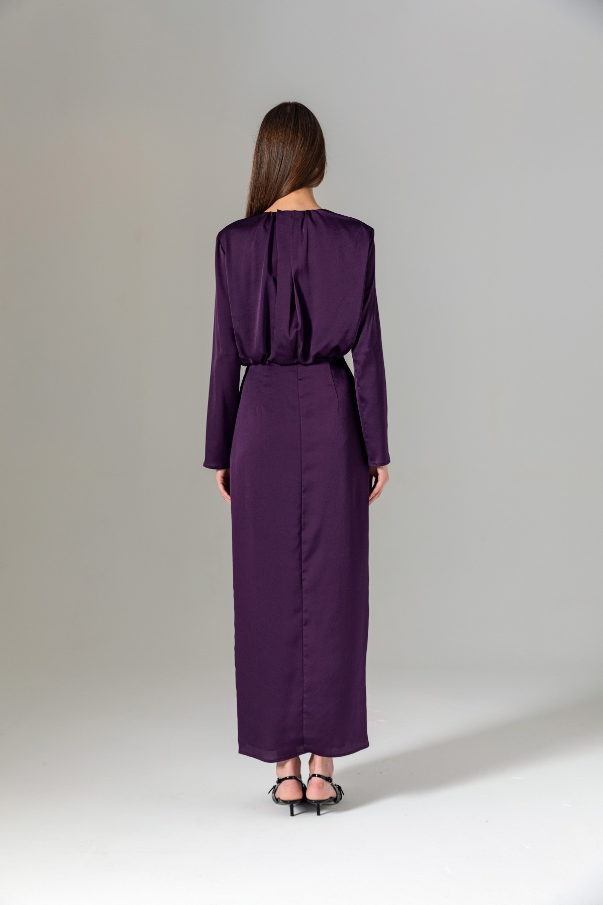 Yakası İşlemeli Uzun Kol Elbise Mor