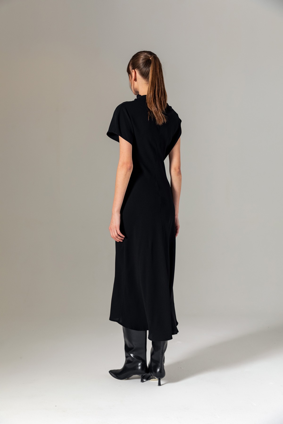 Asimetrik Uzun Elbise Siyah
