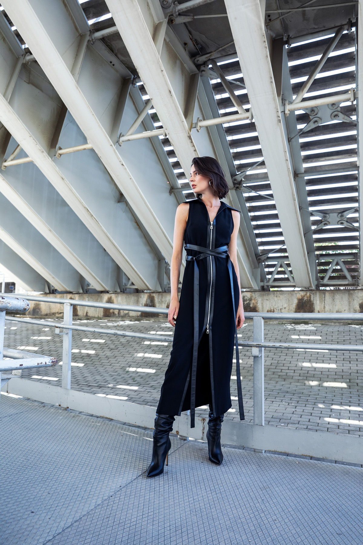 Deri Kuşaklı Bağlamalı Elbise Siyah