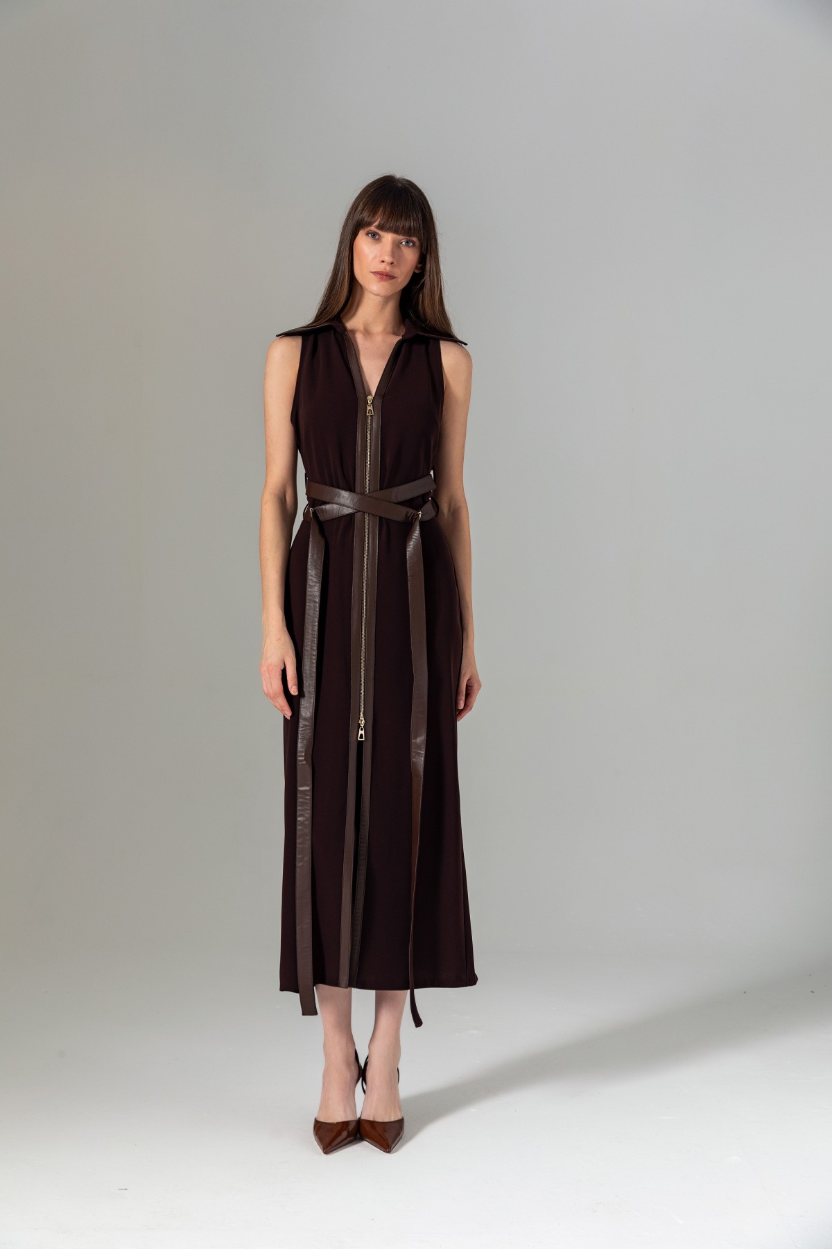 Deri Kuşaklı Bağlamalı Elbise Kahve