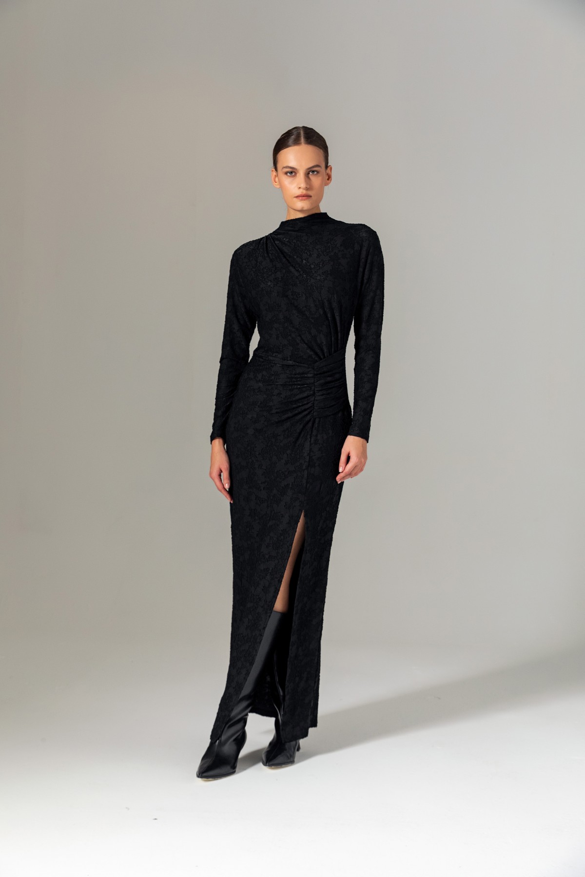 Dokulu Uzun Örme Elbise Siyah