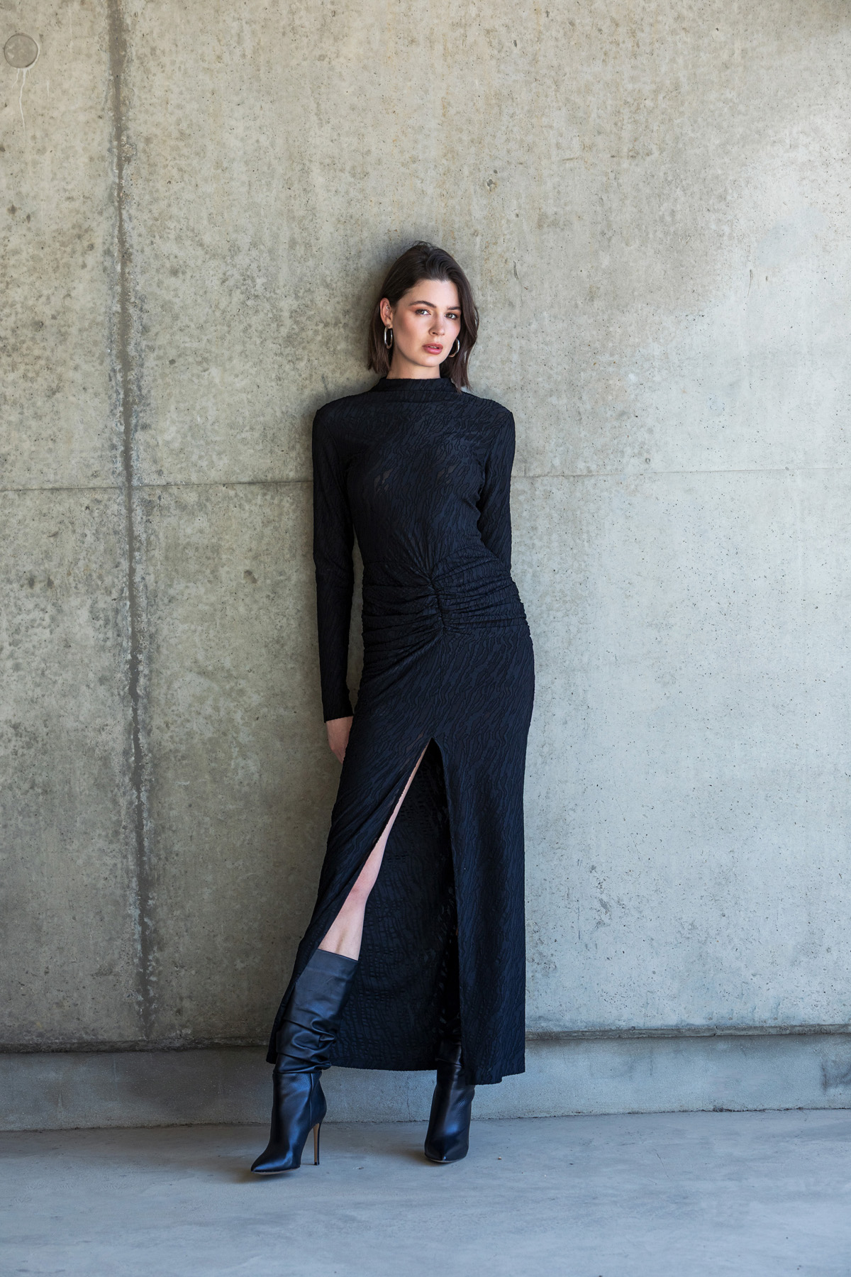 Dokulu Uzun Örme Elbise Siyah