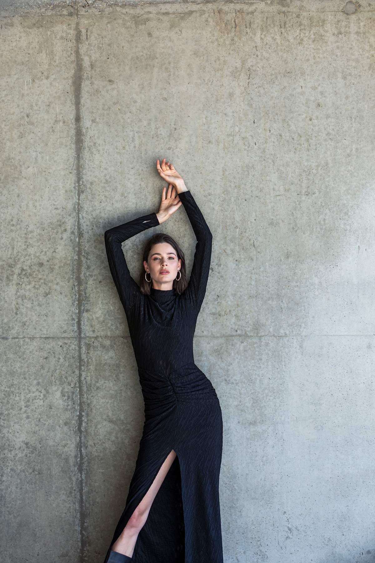 Dokulu Uzun Örme Elbise Siyah