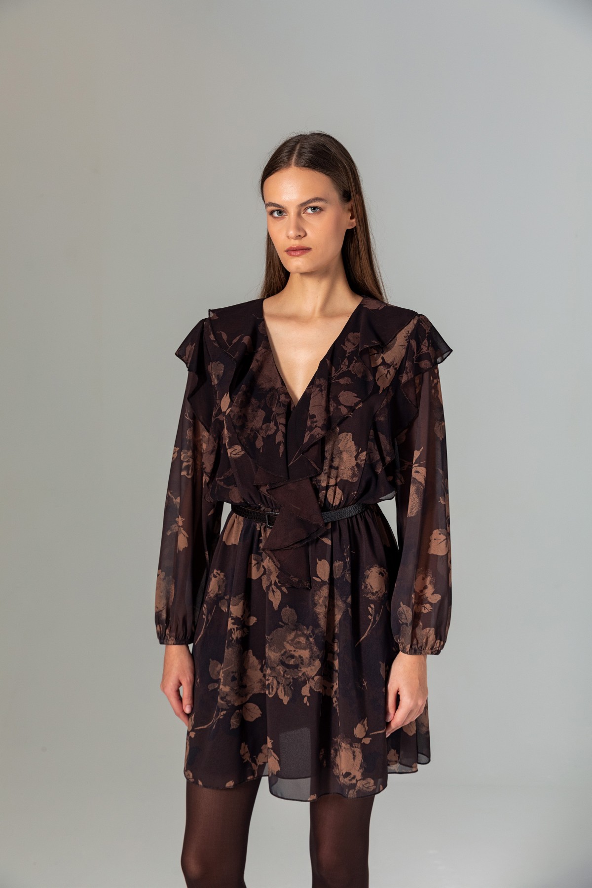 Desenli Volanlı Mini Elbise Kahve