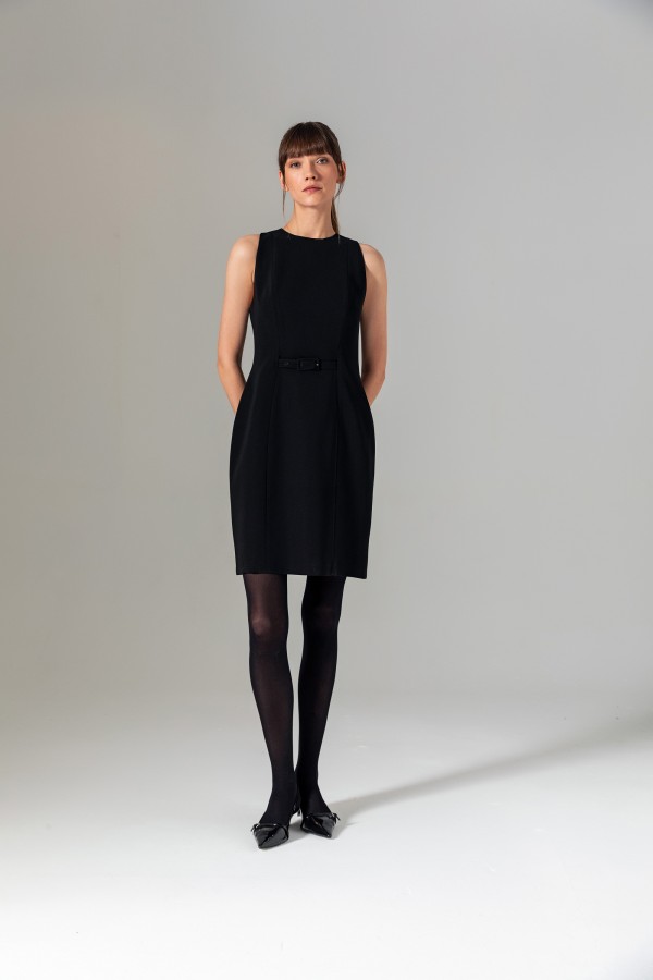 Kemerli Kolsuz Mini Elbise Siyah