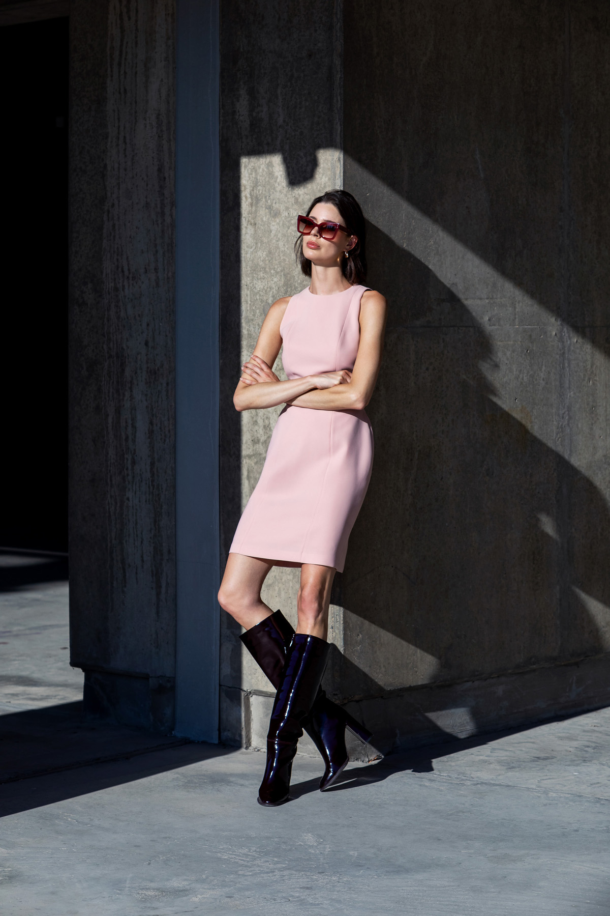 Kemerli Kolsuz Mini Elbise Pudra