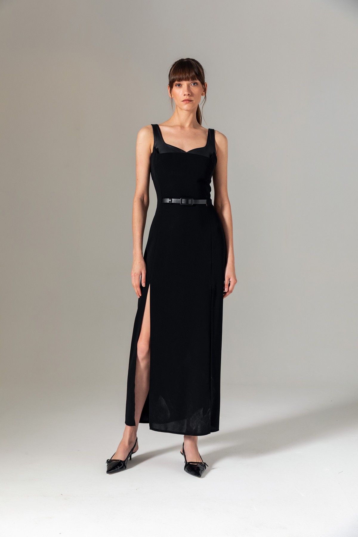 Deri Detaylı Uzun Elbise Siyah