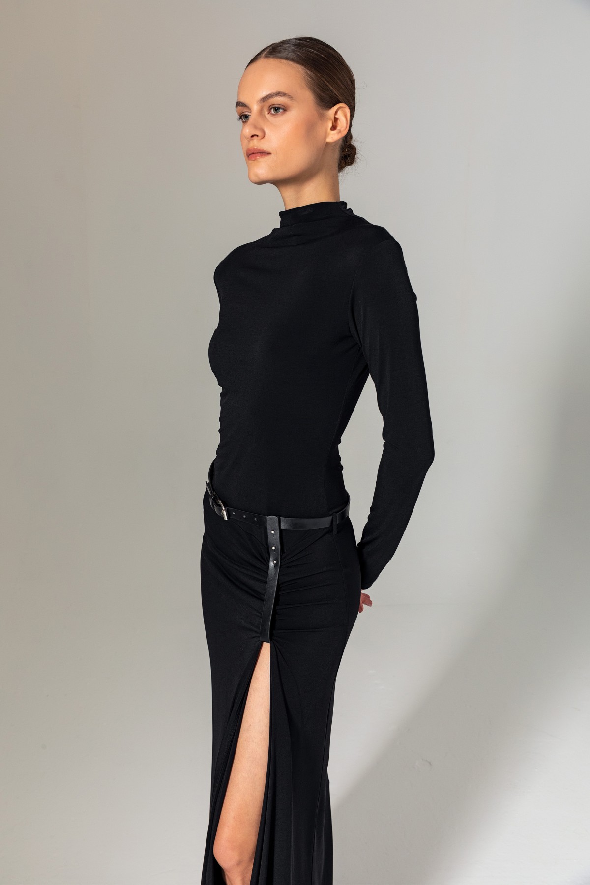 Kemerli Uzun Örme Elbise Siyah