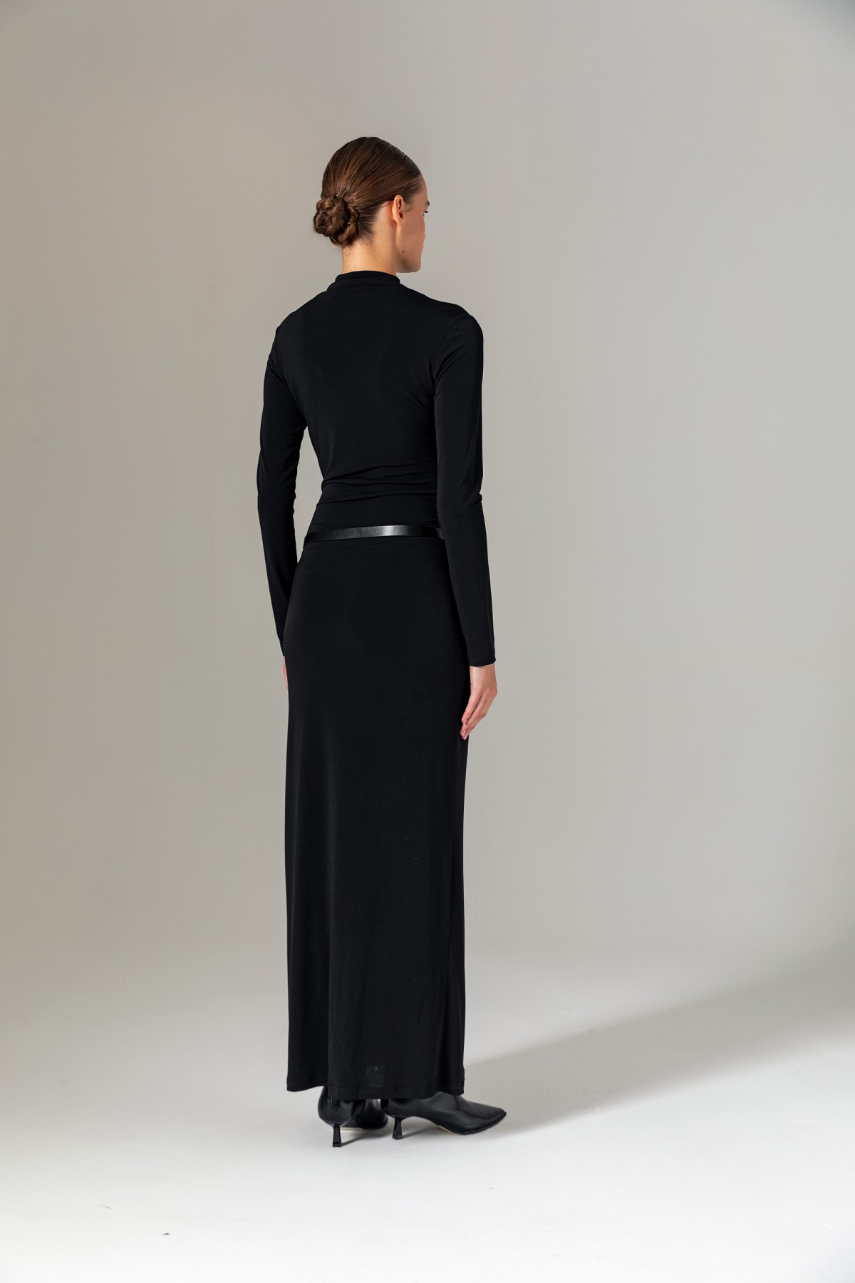 Kemerli Uzun Örme Elbise Siyah