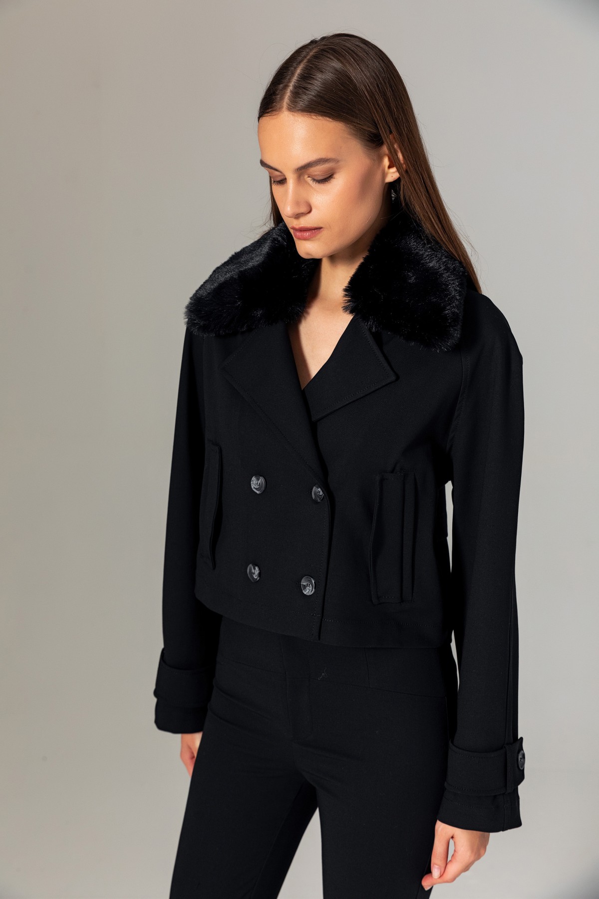 Yakası Kürklü Crop Biker Mont Siyah