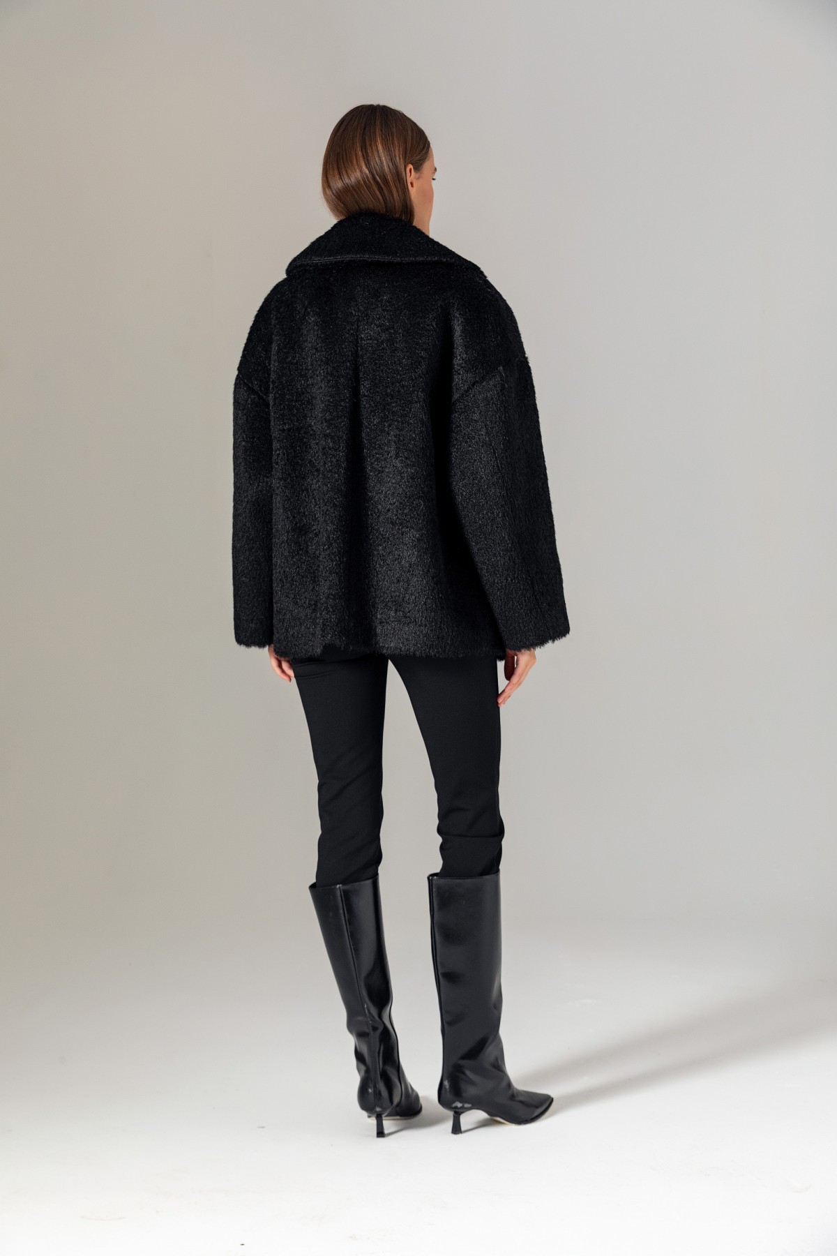 Geniş Yaka Kruvaze Kaban Siyah