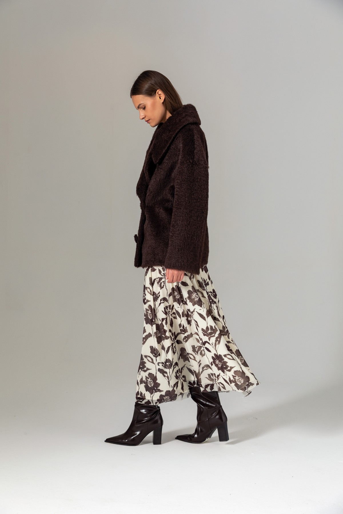 Geniş Yaka Kruvaze Kaban Kahve