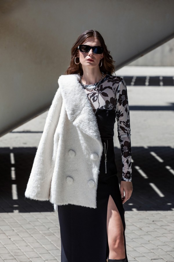 Geniş Yaka Kruvaze Kaban Ekru