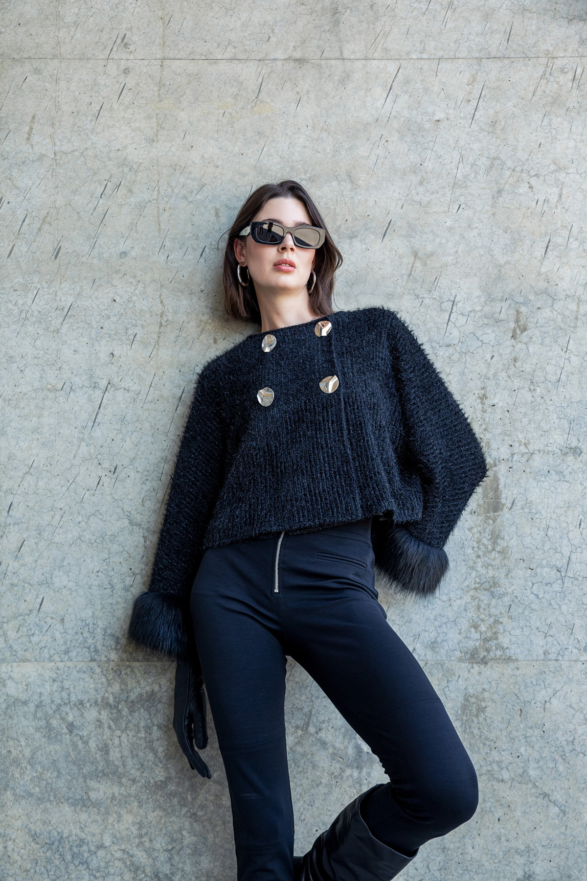 Kolları Kürklü Hırka Siyah