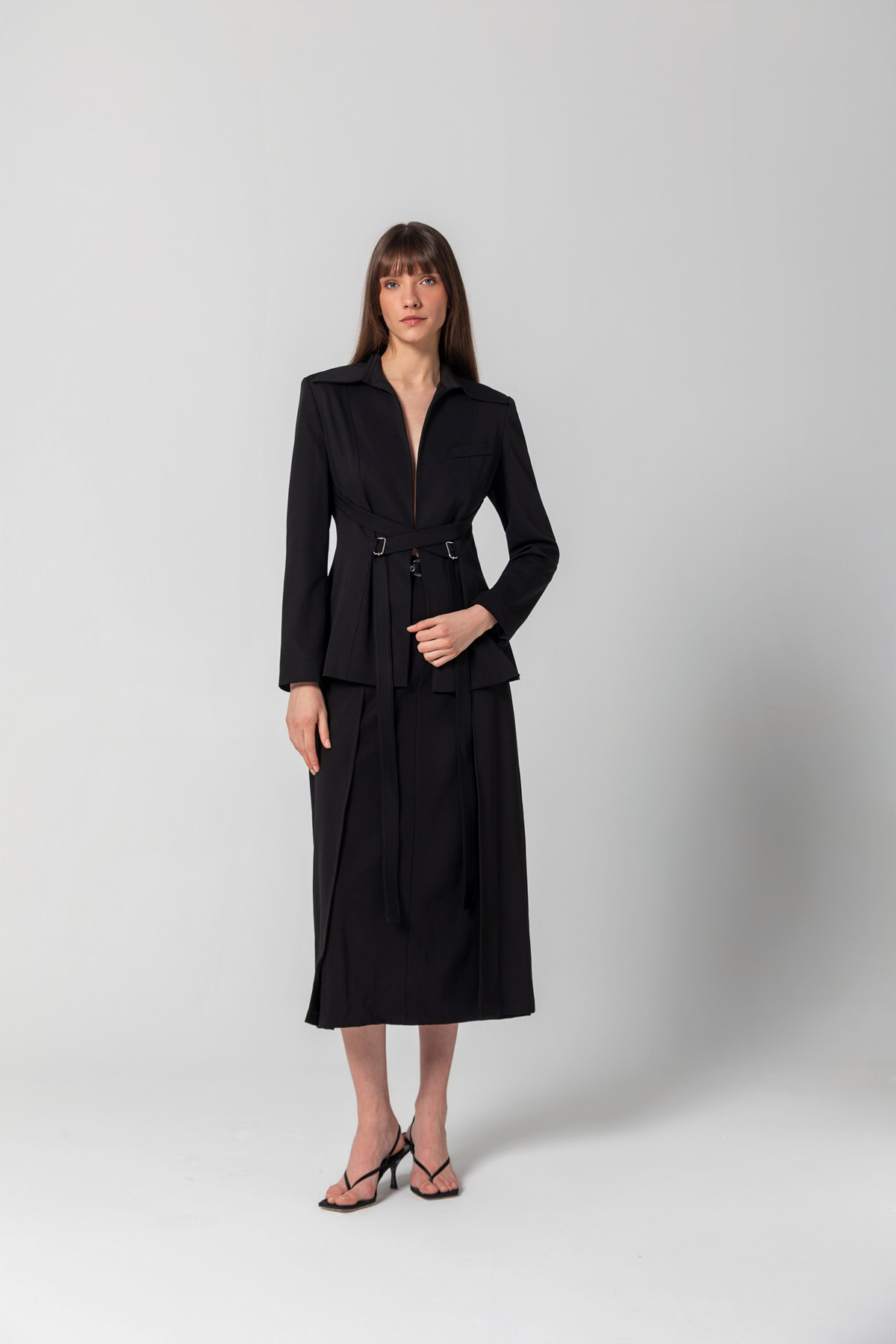 Bele Oturan Bağlamalı Blazer Siyah